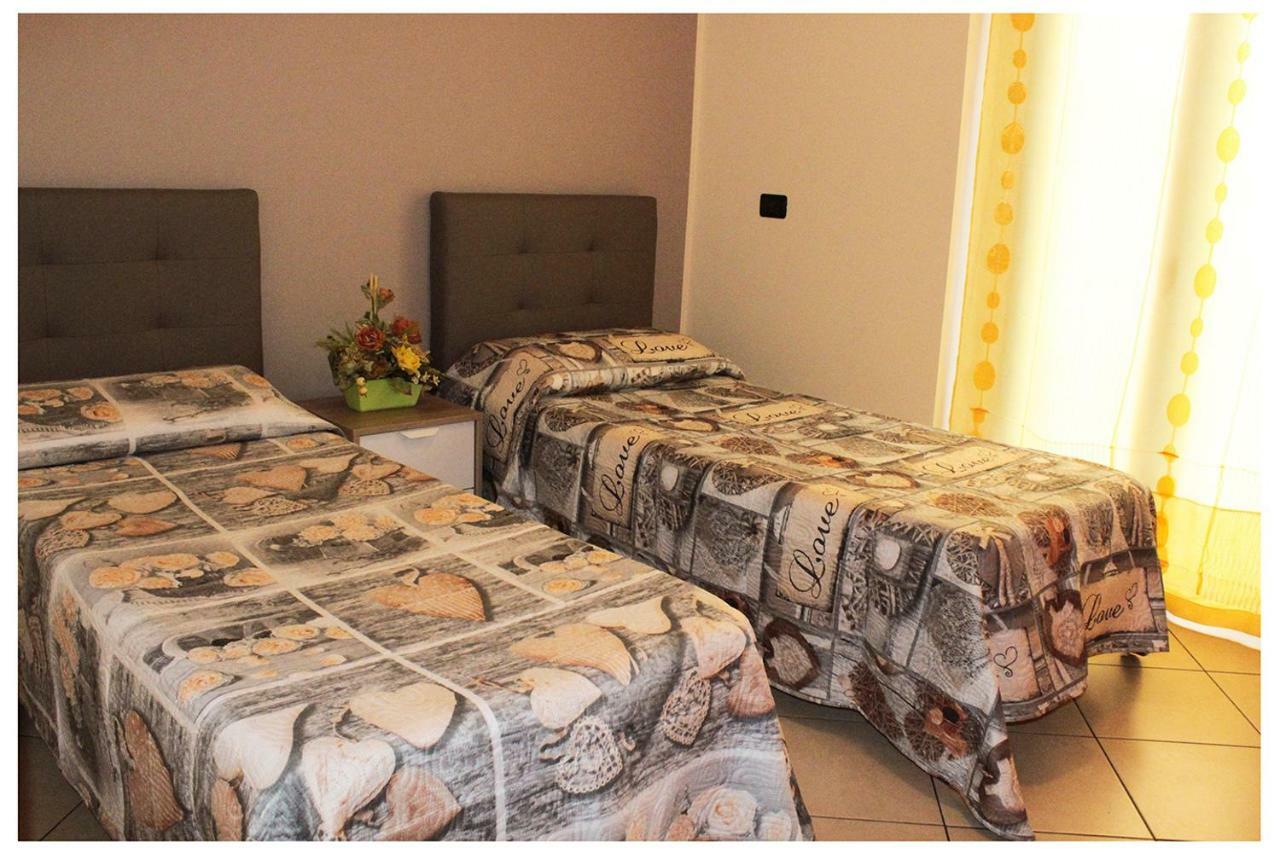 Casa Vacanza "La Chiazza Di Grutti" Grotte  Екстериор снимка